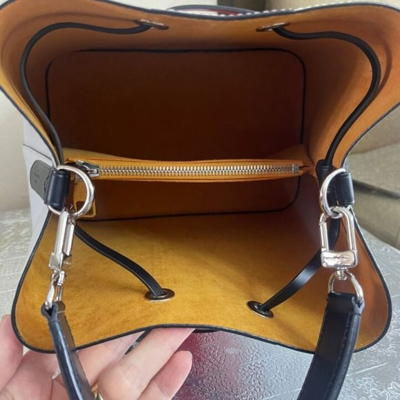 LOUIS VUITTON NEONOE TOTE HAND BAG EPI PURSE STRIPE LIMITED EDITION WHITE - Picture 3 of 16